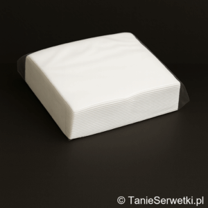 Serwetki gastronomiczne 15×15 cm białe gładkie cięte – 500 sztuk